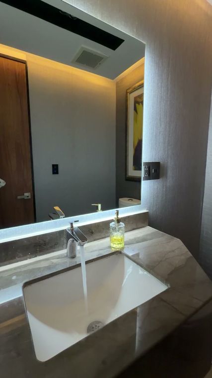 Medio baño · vista 2 de 2