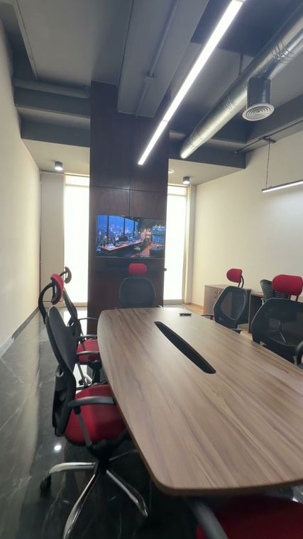 Sala de juntas · vista 1 de 28