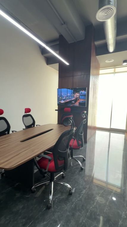 Sala de juntas · vista 6 de 28