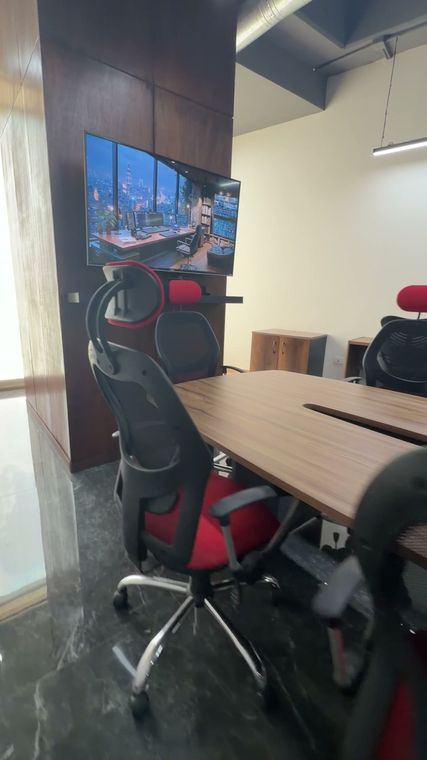 Sala de juntas · vista 15 de 28