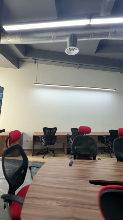 Sala de juntas · vista 21 de 28