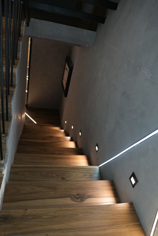 Escalera principal · vista 10 de 11